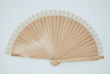 Lade das Bild in den Galerie-Viewer, Spanische Handgefertigte Fächer Handfächer günstig kaufen Shop Modern natur Holz
