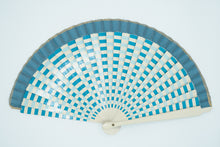 Lade das Bild in den Galerie-Viewer, Spanische Handgefertigte Fächer Handfächer günstig kaufen Shop Modern blau