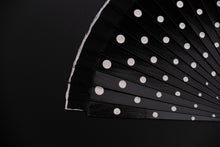 Lade das Bild in den Galerie-Viewer, Spanische Handgefertigte Fächer Handfächer günstig kaufen Shop Flamenco schwarz