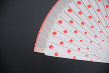 Lade das Bild in den Galerie-Viewer, Spanische Handgefertigte Fächer Handfächer günstig kaufen Shop Flamenco weiss